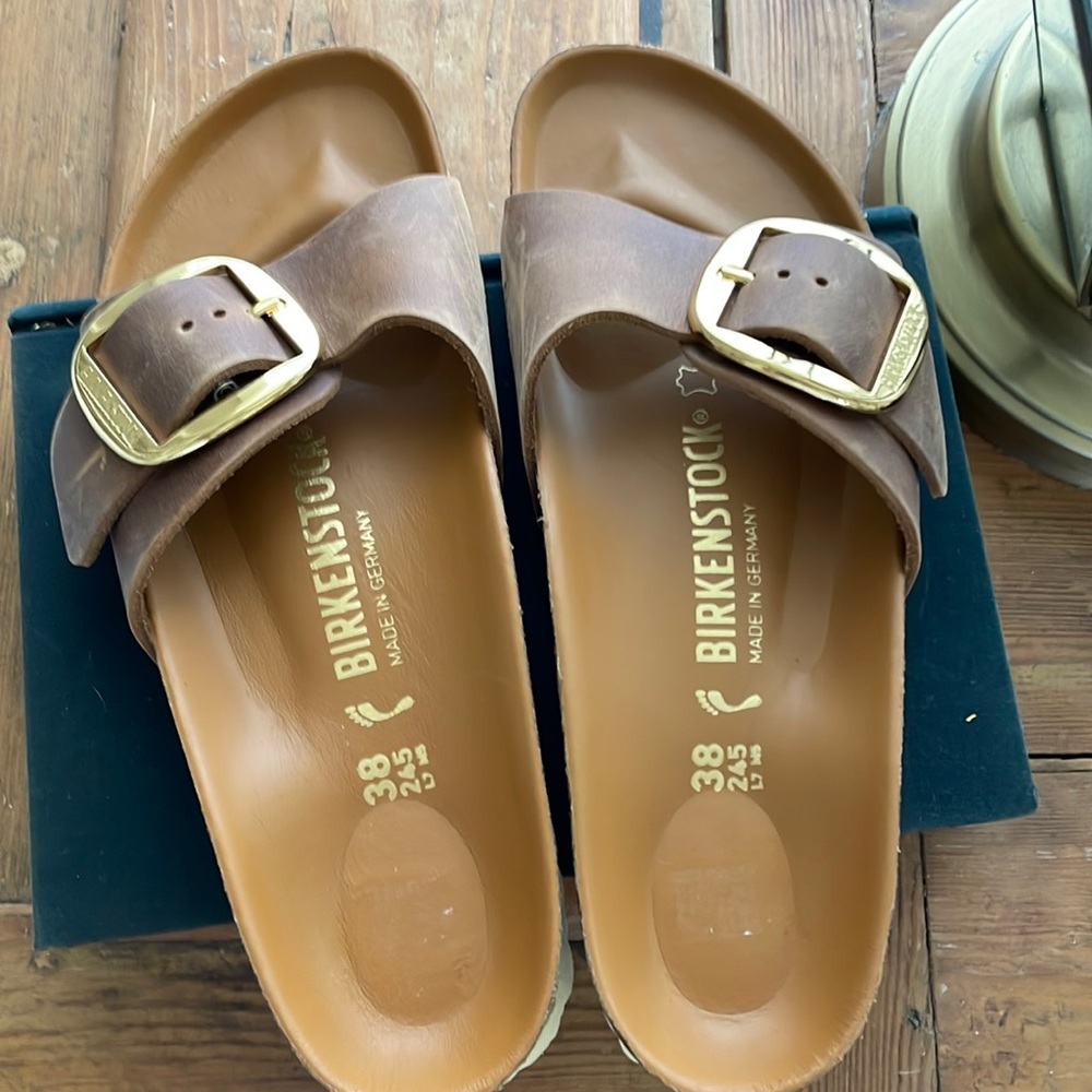 NWOT Birkenstock Madrid Big Buckle Oiled Leather Sandals Cognac 38 7 7.5